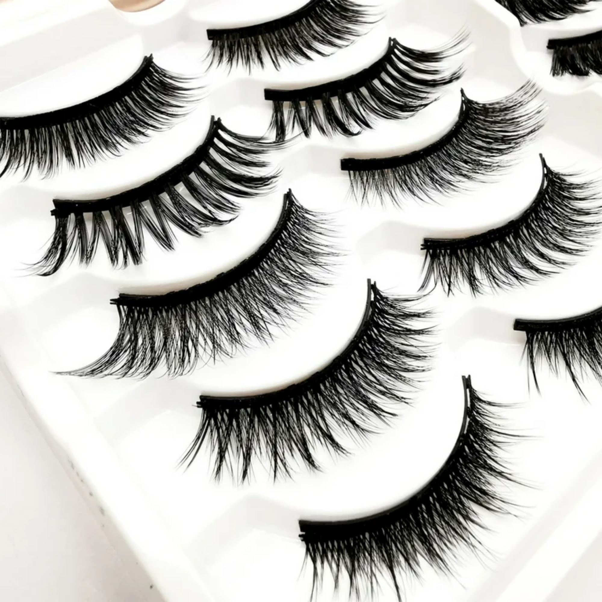 Kit 10 Pestañas magnéticas 3D+delineador